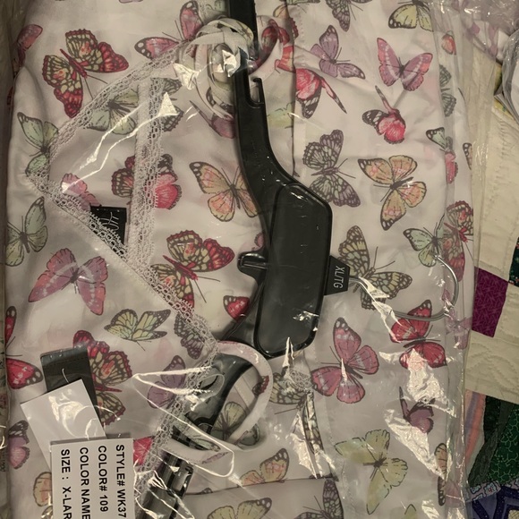 Two piece cami and short pj set. New with tags. 40 Winks - Picture 10 of 10